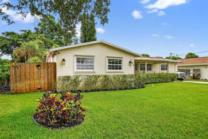 2305 Bermuda Drive, West Palm Beach, FL 33406 Sold 09/09/25