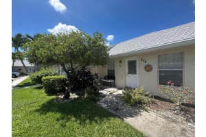 404 Bennington Lane, Lake Worth, FL 33467 Sold 12/02/25