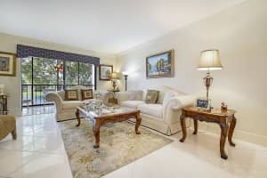 6037 Pointe Regal Circle 301, Delray Beach, FL 33484 - MLS#R11115337