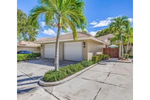 301 Old Meadow Way, Palm Beach Gardens