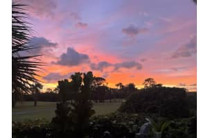 301 Old Meadow Way, Palm Beach Gardens, FL 33418 - MLS#R11115351