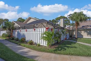 102 Summerwinds Lane, Jupiter