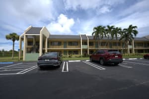 1824 Meadows Circle W, Boynton Beach