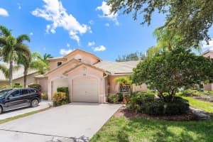 10674 Pelican Drive, Wellington, FL 33414 - MLS#R11115401