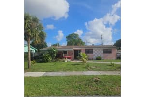 951 Nw 182 Street, Miami