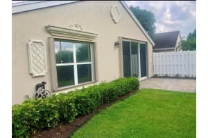 1708 Sawgrass Circle, Greenacres, FL 33413 - MLS#R11115425