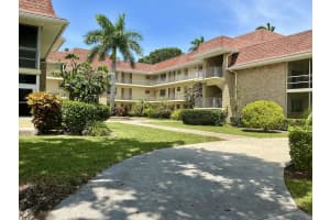 5580 Tamberlane Circle 339, Palm Beach Gardens