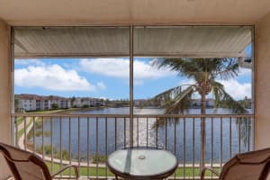 4468 Ne Ocean Boulevard F-3, Jensen Beach