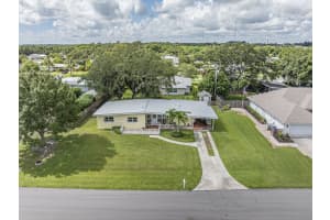 443 21st Place SE, Vero Beach, FL 32962 Sold 10/31/25