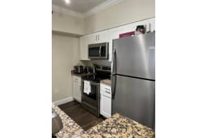 616 Clearwater Park Road 1007, West Palm Beach, FL 33401 - MLS#R11115443
