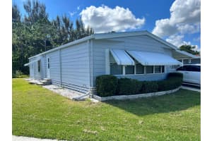 11 Buenos Aires, Fort Pierce, FL 34951 Sold 10/22/25