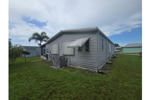 11 Buenos Aires, Fort Pierce, FL 34951 Sold 10/22/25