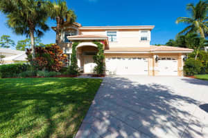 621 Cypress Crossing, Wellington, FL 33414 - MLS#R11115476