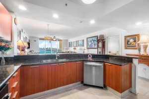 2650 Lake Shore Drive 1705, Riviera Beach, FL 33404 - MLS#R11115488