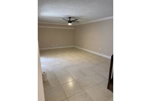 915 9th Way, West Palm Beach, FL 33407 - MLS#R11115490