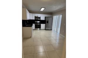 915 9th Way, West Palm Beach, FL 33407 - MLS#R11115490
