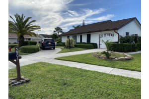 5901 White Cypress Drive, Lake Worth