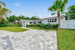 7710 W Lake Drive, Lake Clarke Shores, FL 33406 - MLS#R11115568