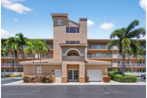 5749 Gemstone Court 204, Boynton Beach, FL 33437 - MLS#R11115588