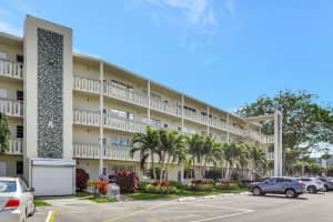 4004 Cambridge A 4004, Deerfield Beach, FL 33442 - MLS#R11115602