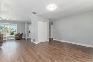 1442 SE Sunshine Avenue, Port Saint Lucie, FL 34952 - MLS#R11115604