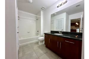 300 S Australian Avenue 921, West Palm Beach, FL 33401 - MLS#R11115614