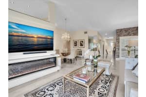 17287 Boca Club Boulevard 8, Boca Raton, FL 33487 - MLS#R11115634