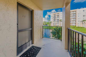 2828 Tennis Club Drive 210, West Palm Beach, FL 33417 - MLS#R11115645