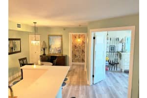 120 Yacht Club 108 Way 108, Hypoluxo