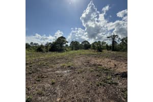 7805 21st Street SW, Vero Beach, FL 32968 - MLS#R11115657