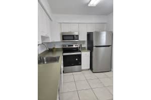 2050 Oleander Boulevard 4-106, Fort Pierce, FL 34950 - MLS#R11115692