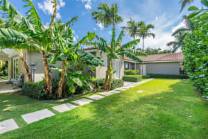 157 Worth Court N, West Palm Beach, FL 33405 - MLS#R11115716