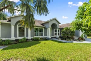 1901 SW Diamond Street, Port Saint Lucie, FL 34953 - MLS#R11115724