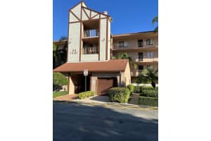 7281 Amberly Lane #207, Delray Beach