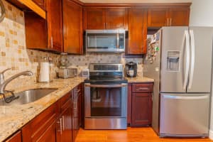 888 Flanders S, Delray Beach, FL 33484 - MLS#R11115761