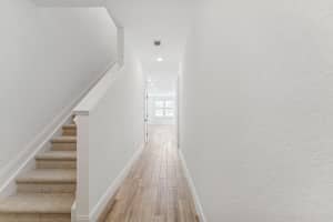 146 Se Birch Terrace 1686, Stuart