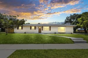 636 Ne Waverly Terrace, Jensen Beach