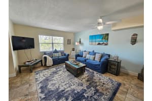 339 Virginia Street, Hollywood, FL 33019 - MLS#R11115791