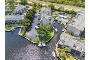 21 Royal Palm Way 4050, Boca Raton, FL 33432 - MLS#R11115794