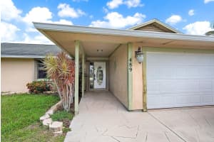 489 Se Evergreen Terrace, Port Saint Lucie