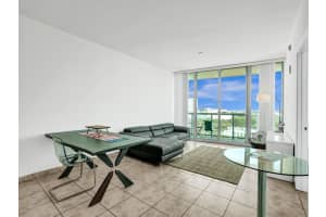 888 Biscayne Boulevard 811, Miami, FL 33132 - MLS#R11115836