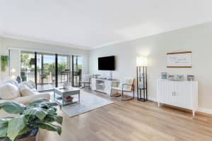 155 Yacht Club Drive, North Palm Beach, FL 33408 - MLS#R11115866