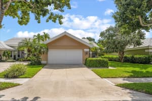 2320 Saratoga Bay Drive, West Palm Beach, FL 33409 - MLS#R11115882