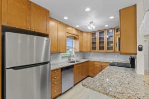 117 Waterford E, Delray Beach, FL 33446 Sold 01/19/26