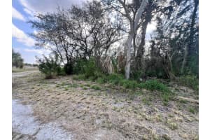 4108 Sebring Lakes Boulevard, Sebring, FL 33875 - MLS#R11115901