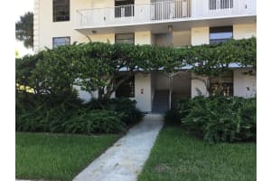 3636 Whitehall Drive 101, West Palm Beach, FL 33401 - MLS#R11115911