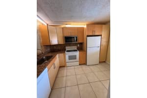 2925 SW 22nd Avenue 202, Delray Beach, FL 33445 - MLS#R11115967