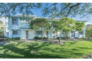 917 Coquina Lane 4, Vero Beach, FL 32963 - MLS#R11115979