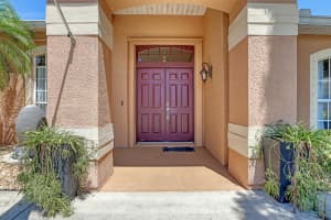 3033 Forest Creek Drive, Melbourne, FL 32901 - MLS#R11115985