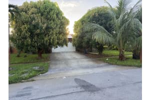 1323 Scottsdale Road E, West Palm Beach, FL 33417 - MLS#R11116009